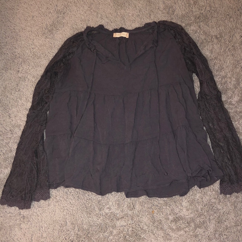 Altr'd State Grey Ruffled Lace Top